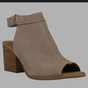 Tom grenada booties